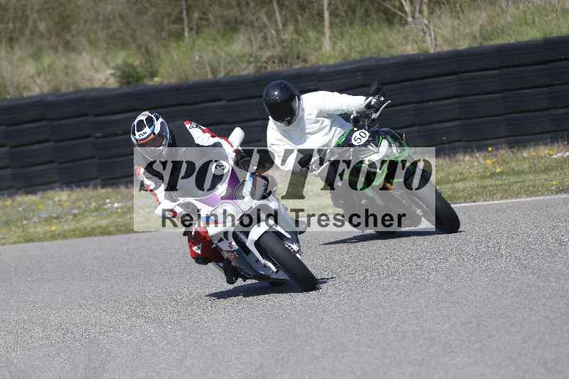 /01 02.04.2026 MAZ ADR/Gruppe gelb Gruppe gruen/50